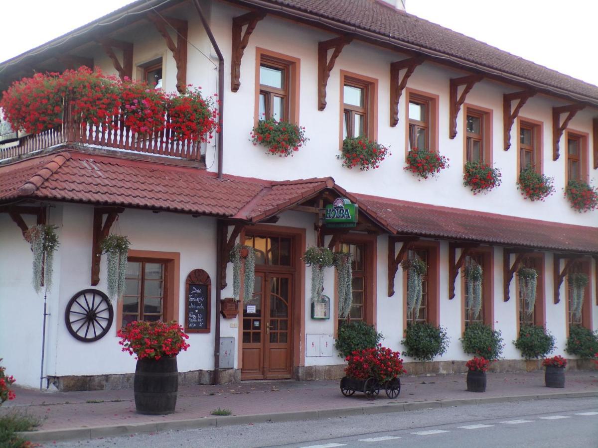 Penzion Restaurace u Helferů Libuň Exterior foto