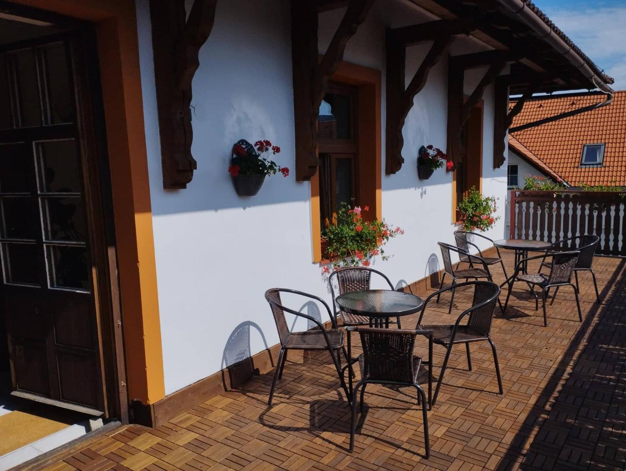 Penzion Restaurace u Helferů Libuň Exterior foto