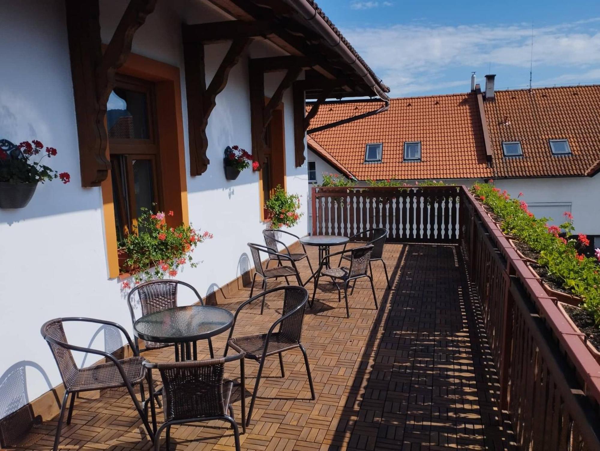 Penzion Restaurace u Helferů Libuň Exterior foto